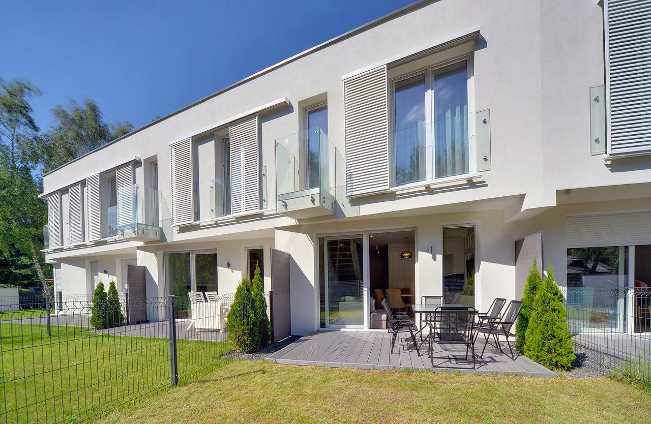 Apartamenty Sun Seasons 24 - Four Seasons Pobierowo Bagian luar foto