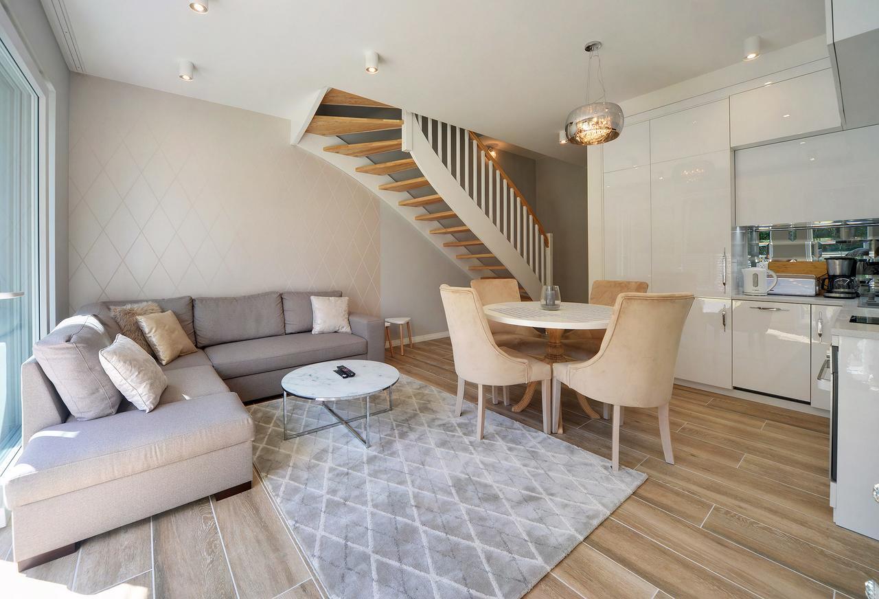 Apartamenty Sun Seasons 24 - Four Seasons Pobierowo Bagian luar foto